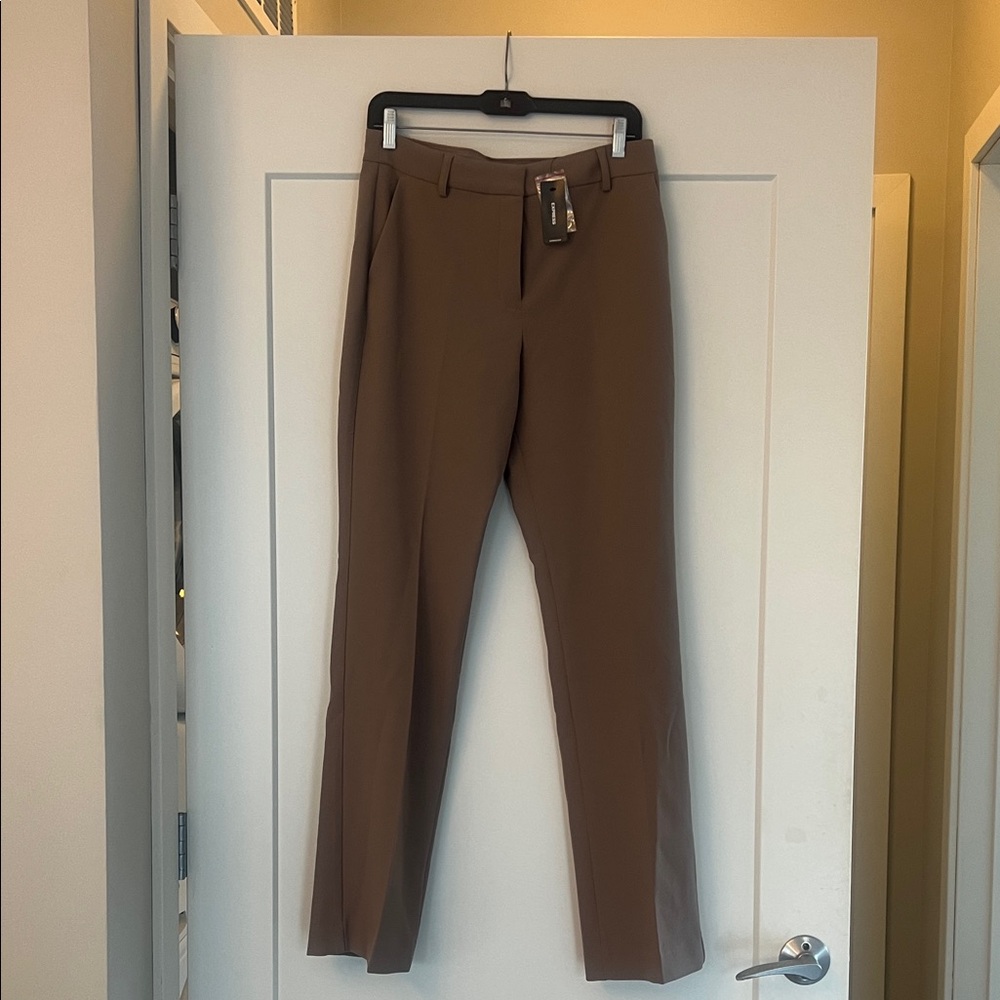 Express Women’s Tan Dress Pants